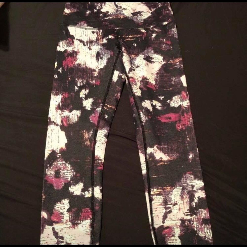 Lululemon wonder under 7/8 leggings